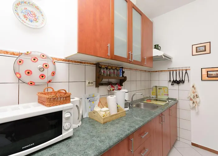 Unique Heritage Center Park *